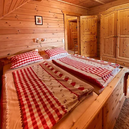 Fausts Blockhaus Apartmán *