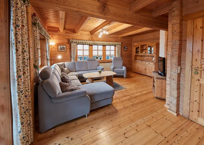 Fausts Blockhaus 公寓 *